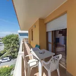 Seaside Flat With Terrace-beahost Апартаменти