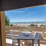 Seaside Flat With Terrace-beahost *