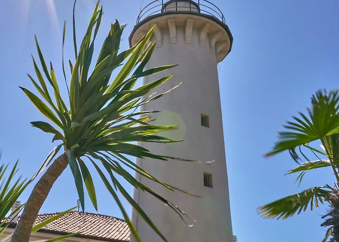 Seaside Flat With Terrace-beahost Бібіоне