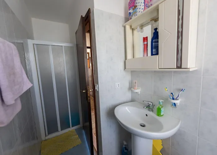 Апартаменти Seaside Flat With Terrace-beahost