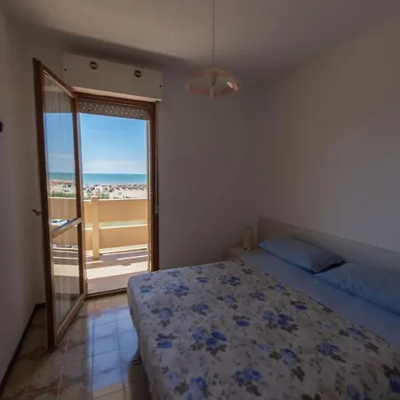 דירה Seaside Flat With Terrace - Beahost ביביונה