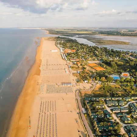 דירה Seaside Flat With Terrace - Beahost
