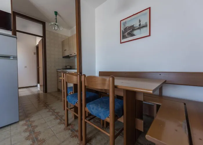 Seaside Flat With Terrace-beahost * Bibione